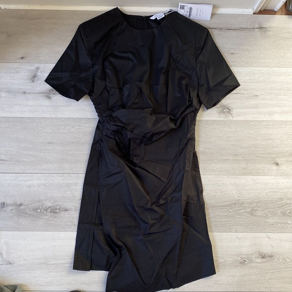 Urban Revivo Black Dress Size 6 Slit Side Nwt — image 4 of 6